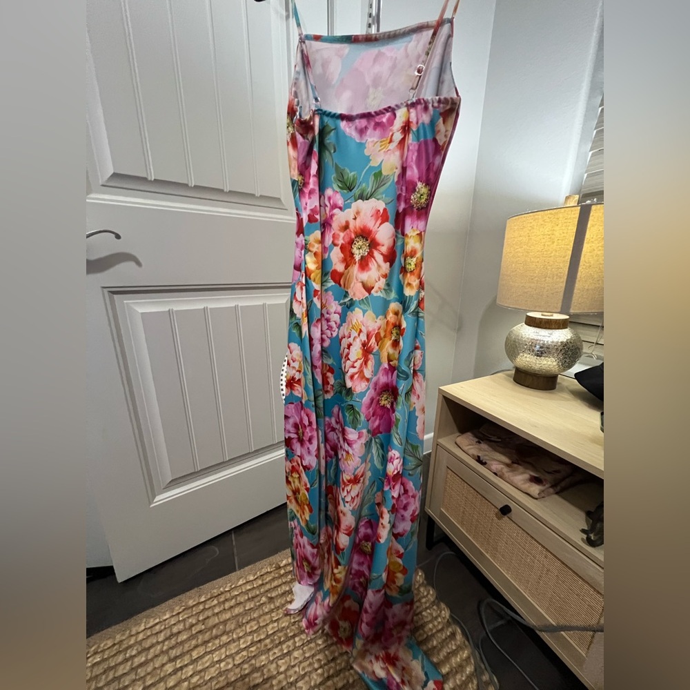 IRIS Floral Gardens Slit Asymmetric Maxi Body-con Dress Women’s size Small - Picture 15 of 16
